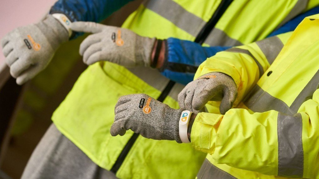 Will safety wearables become a major part of construction apparel?